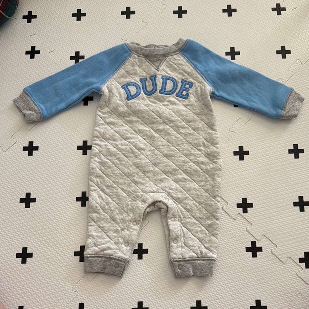 Gymboree baby “Dude” onesie in Blue and Gray size 3-6months